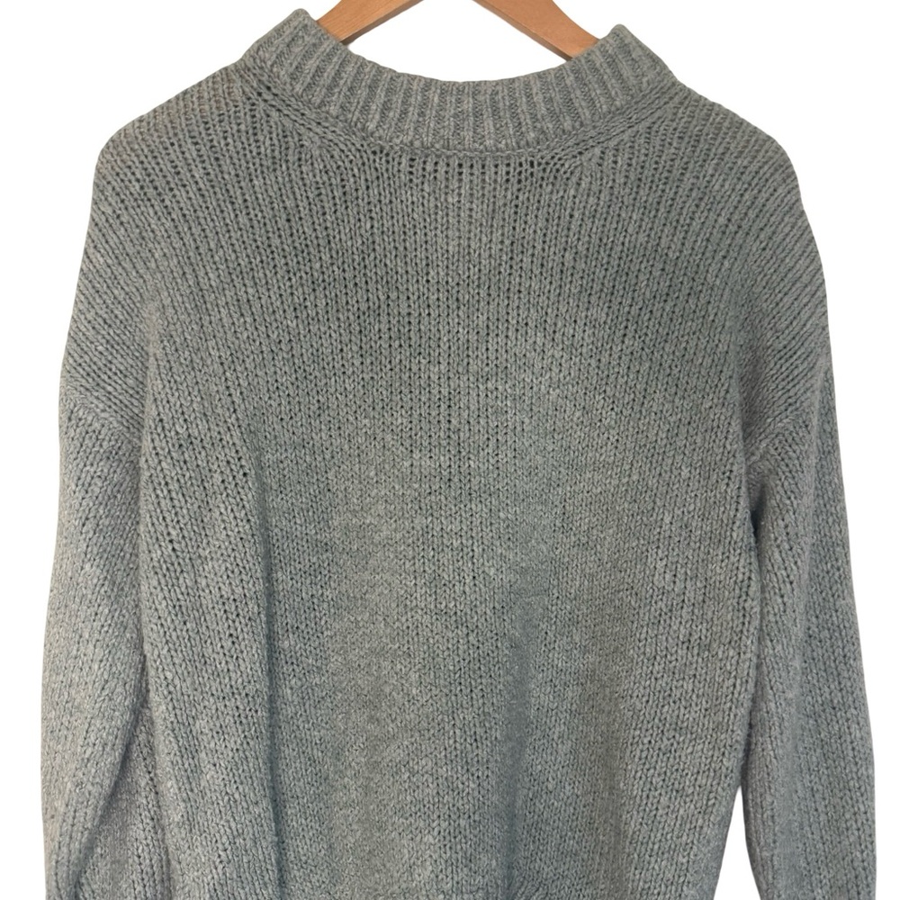 Abercrombie & Fitch Light Blue Knit Sweater Size M - Picture 3 of 7